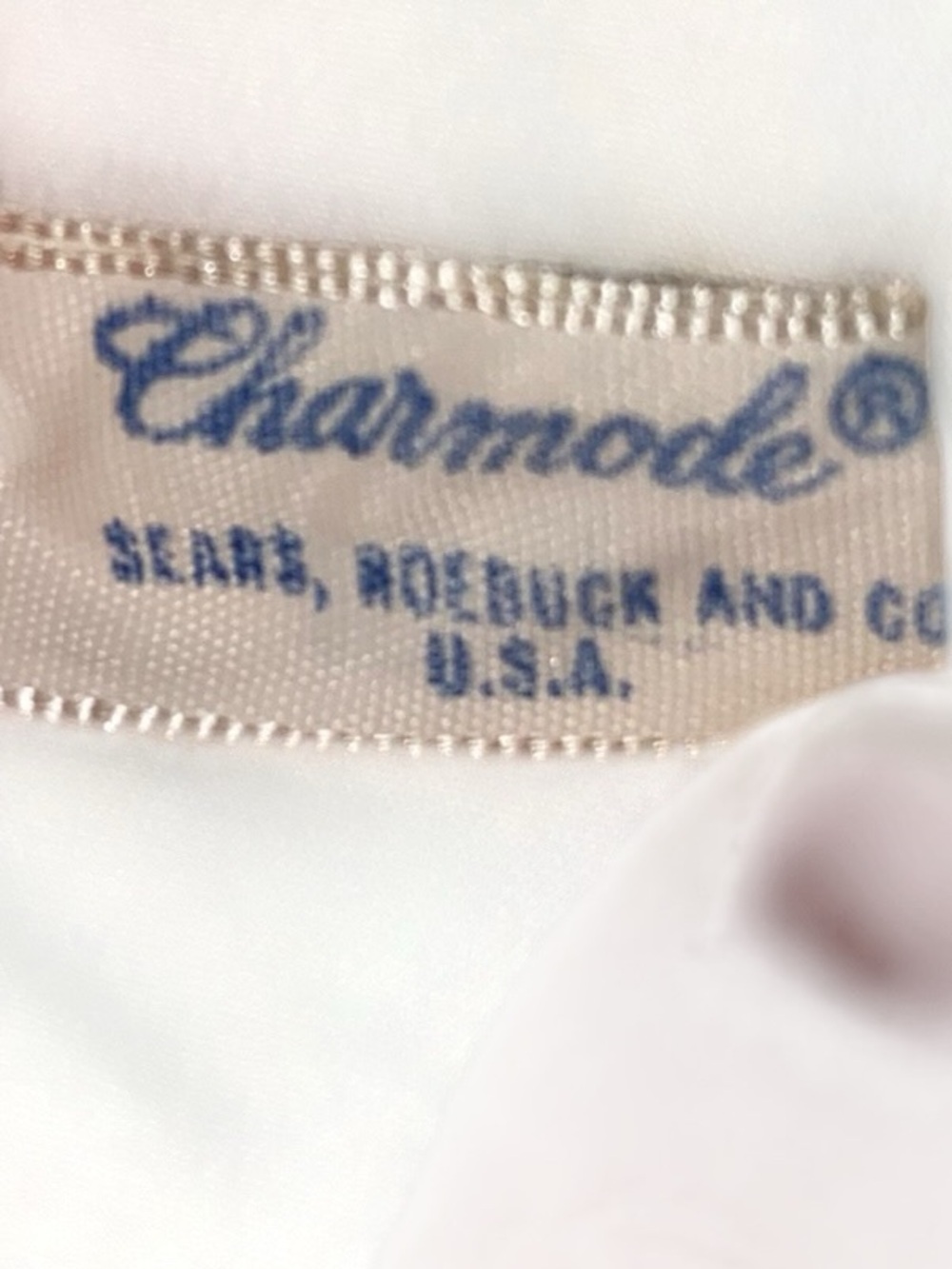 Vintage Charmode Sears & Roebuck red half-slip skirt white gold Greek key Print - Picture 4 of 8